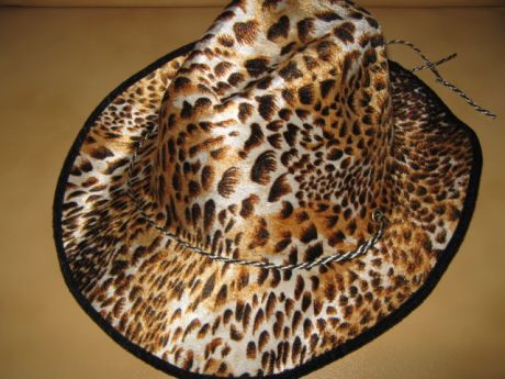 Шляпа ковбоя леопардовая