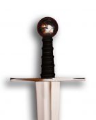 Романский меч тип XIIIb из Тритонии