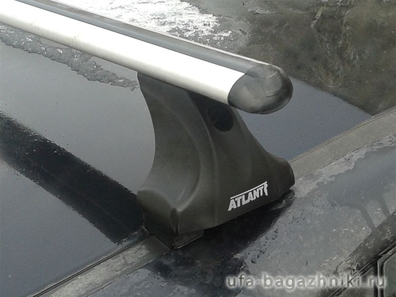 Багажник на крышу Hyundai i30, Атлант, аэродинамические дуги