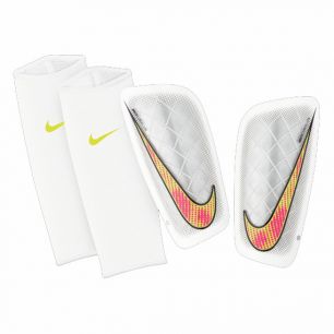 Футбольные щитки NIKE MERCURIAL LITE
