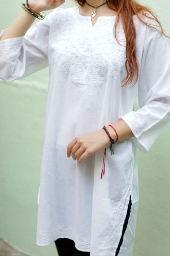 Женская белая индийская курта (рубашка, туника) с вышивкой, купить в интернет-магазине