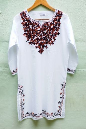 Женская индийская белая курта с коричневой вышивкой, купить с доставкой из Индии
