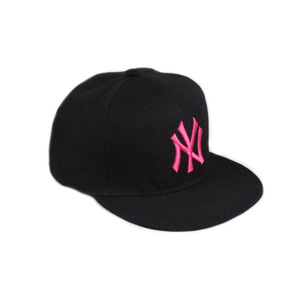 Кепка New York Yankees, розовая эмблема