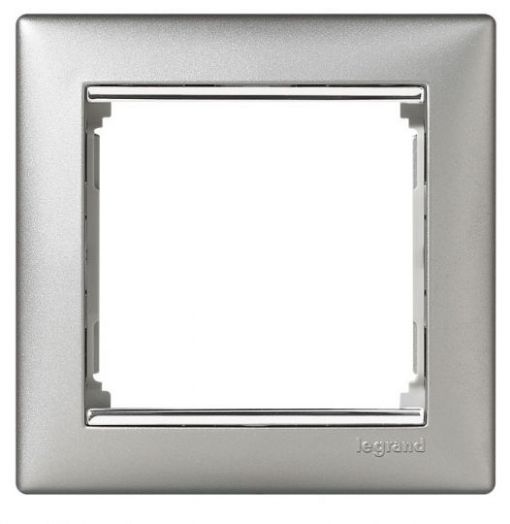 Рамка Valena алюминий/серебряный штрих 770351
