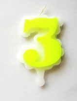 Свеча цифра 3 (желтая )
