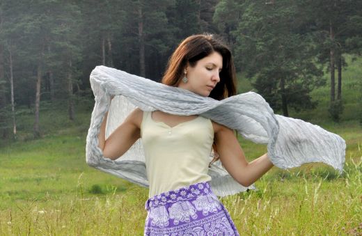 Серебристо-серый натуральный шёлковый шарф