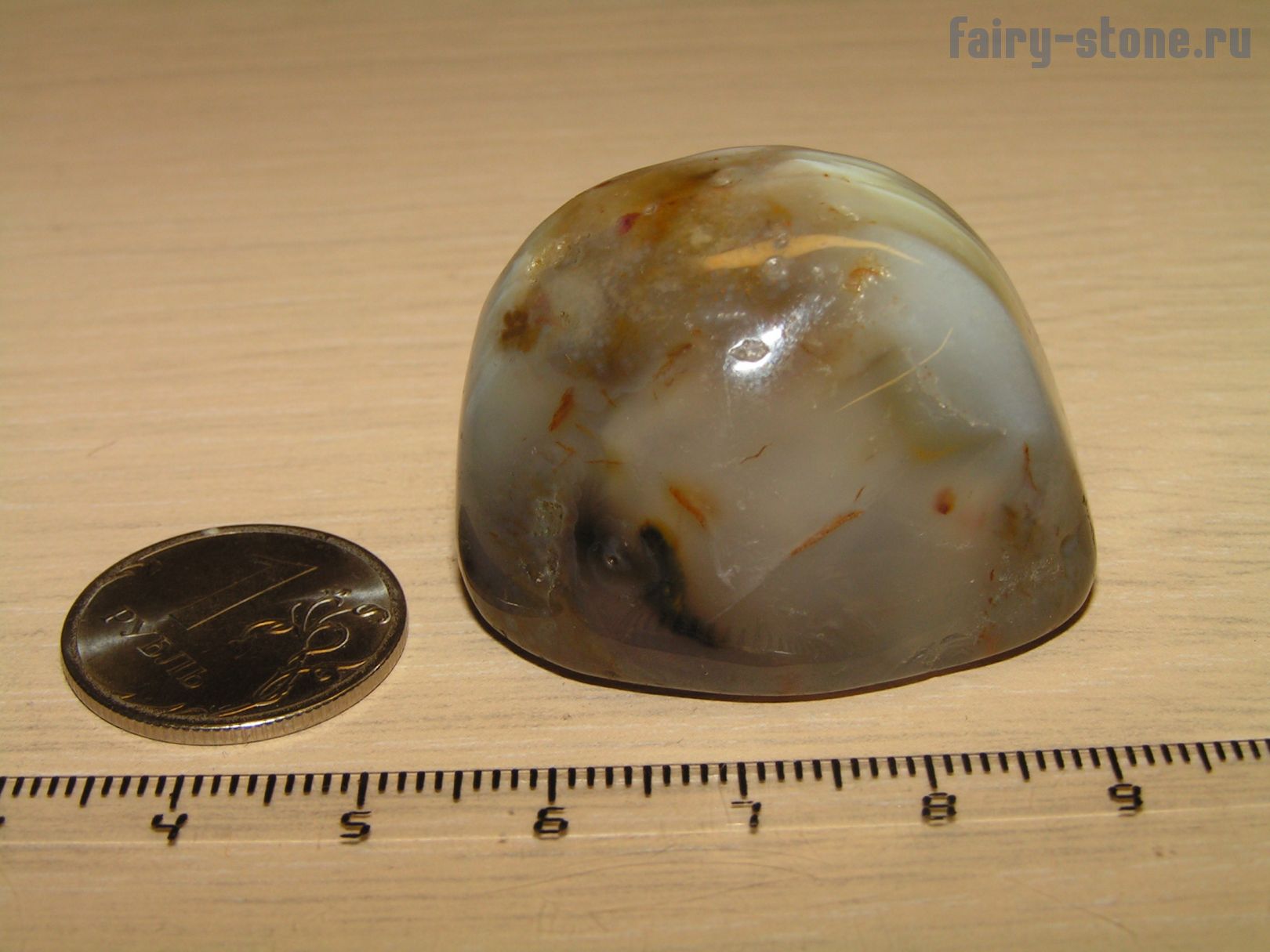 Оникс (разновидность агата) (37мм) Fairy-Stone