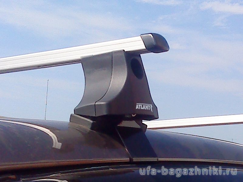 Багажник на крышу на Mitsubishi L200 2007-15 (Атлант, Россия), прямоугольные дуги