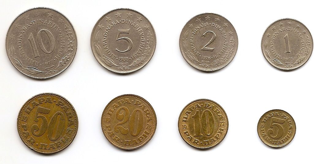 Канада 1981 монеты комплект. Полные монет носок. Кирова 8 монетный. У Нины было 50 руб. И ещё 8 монет. 8 монет в операции