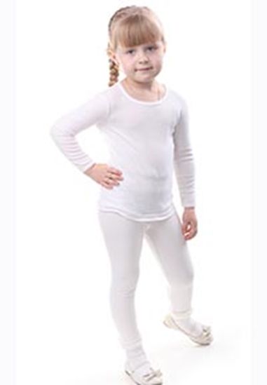 Белая приталенная футболка для девочки