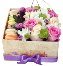 Цветочная коробочка счастья с пирожными Макарун №5