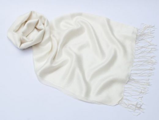 Белый шарф палантин шёлк шерсть, 1450 руб.