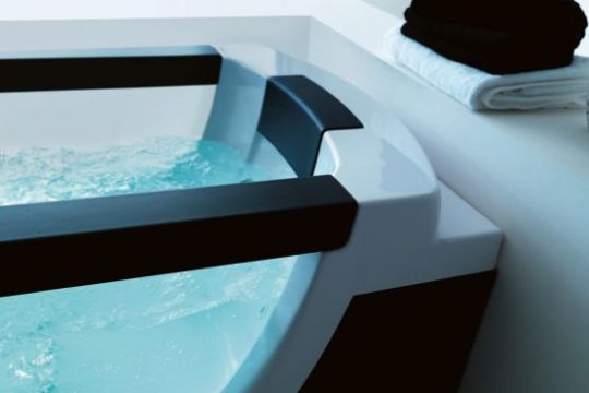 Стеклянная ванна с гидромассажем Gruppo Treesse Vision V137 / V138 180х80 схема 6
