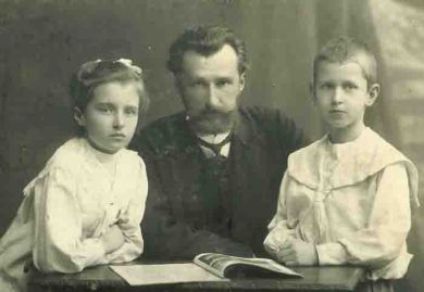 Борис Клавдиевич, Лена Кабалевская, Митя Кабалевский (1912 г.)