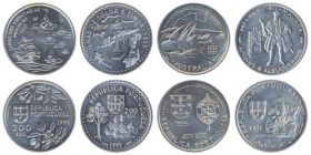 Открытие Малайзии,Тимора,Австралии набор из 4 монет 200 эскудо Португалия 1995
