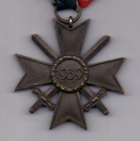 орден 1939 года AUNC Крест за военные заслуги