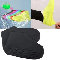 Водонепроницаемые Защитные Чехлы для Обуви Waterproof Silicone Shoe Cover, Цвет Черный (1)
