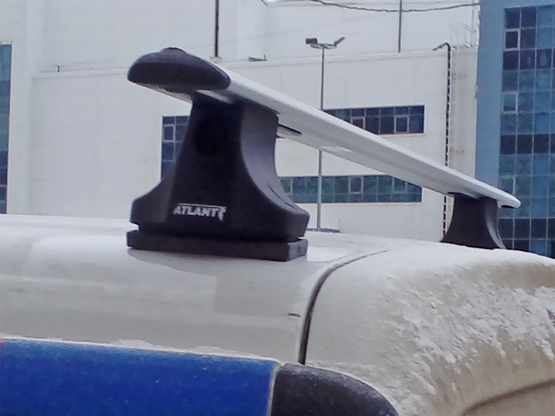 Багажник на крышу Lada Largus, Атлант, крыловидные аэродуги