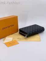 Louis vuitton 12