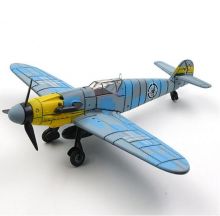 Цветная сборная модель Мессершмитт Bf 109 1:48 Морская раскраска