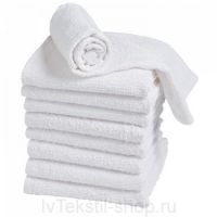 Гладкокрашеное полотенце белое 70х140