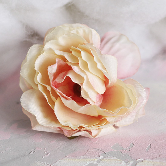 Цветок тканевый Роза желто-розовая 5 см