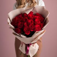 Классический букет из 21 красной розы
