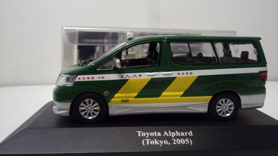 Toyota Alphard  2005 Taxi (IXO-ALTAYA) 1/43