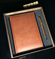Кожаный ежедневник с ручкой подарочный набор