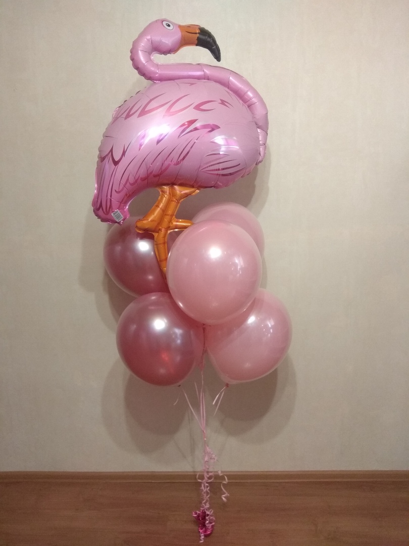Фонтан Фламинго с авторскими шарами