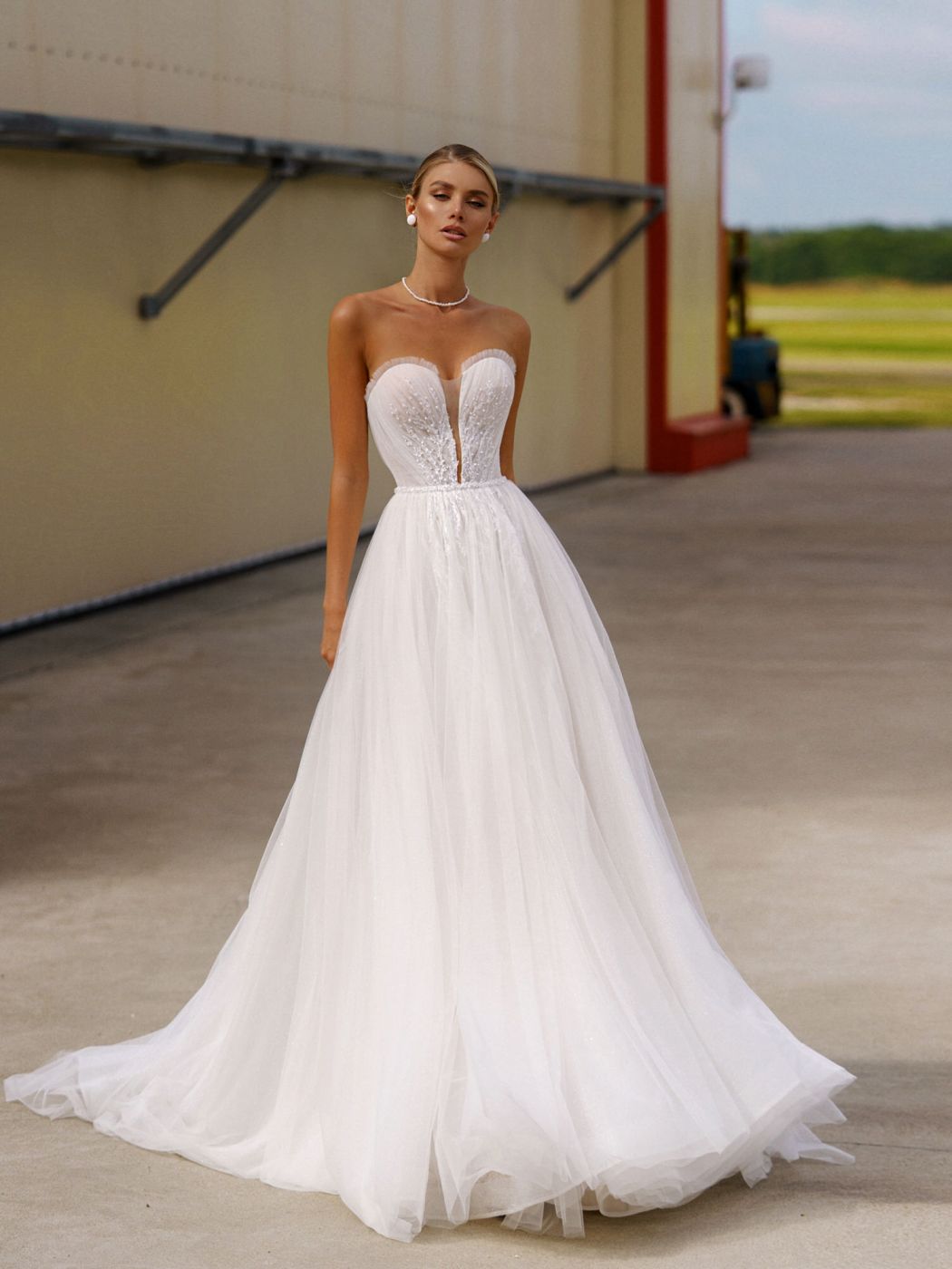 Воздушное свадебное платье-трансформер А-силуэта Арт. 095