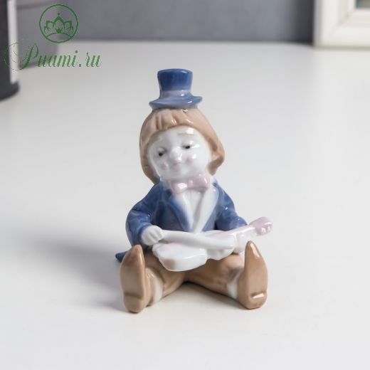 Сувенир керамика "Маленький клоун в цилиндре со скрипкой" цветной 8,2х5,7х6,4 см