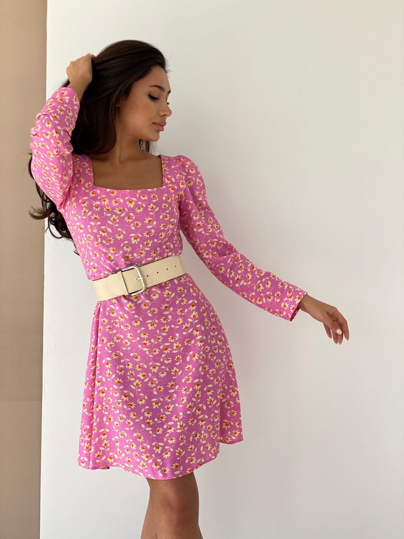 20713 Платье с вырезом каре розовое