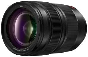 Panasonic 24-70mm f/2.8 Lumix
