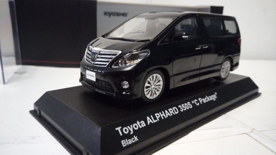 Toyota Alphard 350S (Kyosho) 1/43