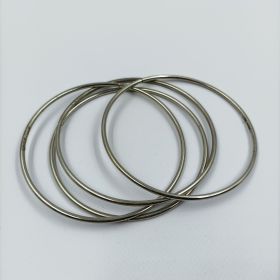 #НЕНОВЫЙ Сцепленные кольца 4,5' (11,43 см)- 4 шт - металл