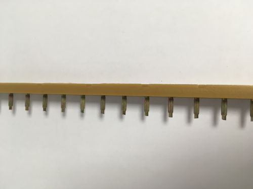 Набойки полосы из двухкомпонентного полиуретана со штырем Пилигрим 2,5 мм, 14*14, 10 пар, бежевые