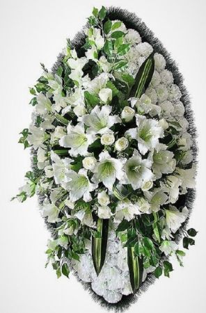 Фото Ритуальный венок из искусственных цветов - Элит #9 белый из лилий, роз, гвоздик и зелени
