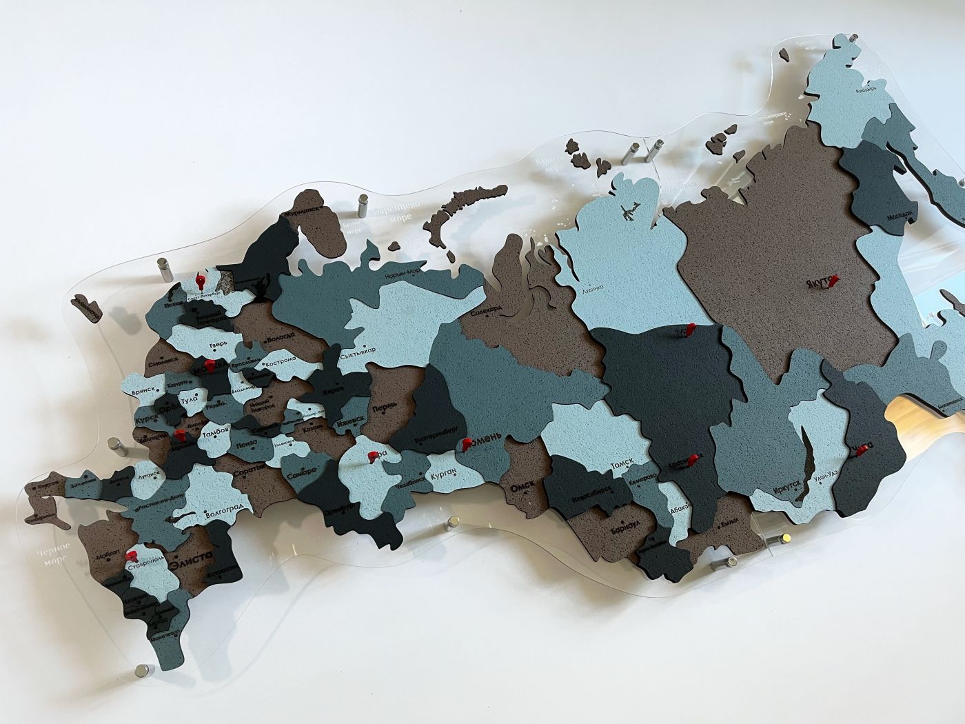 Цвет "Хибины", Карта России ИЗ ПРОБКИ многоуровневая, на подложке из орг.стекла