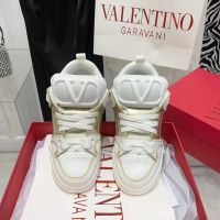 Кроссовки Valentino