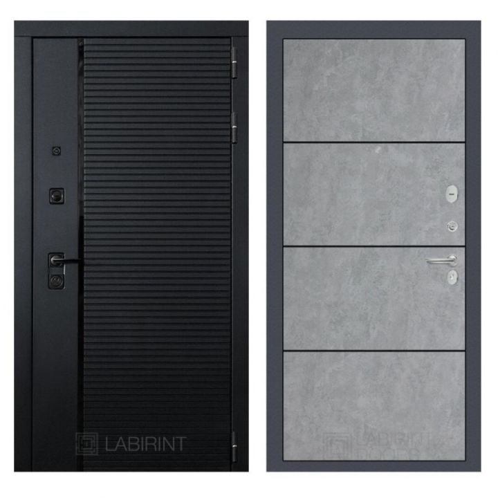 Дверь входная Лабиринт Пиано 25 Бетон светлый, черные вставки, металлическая