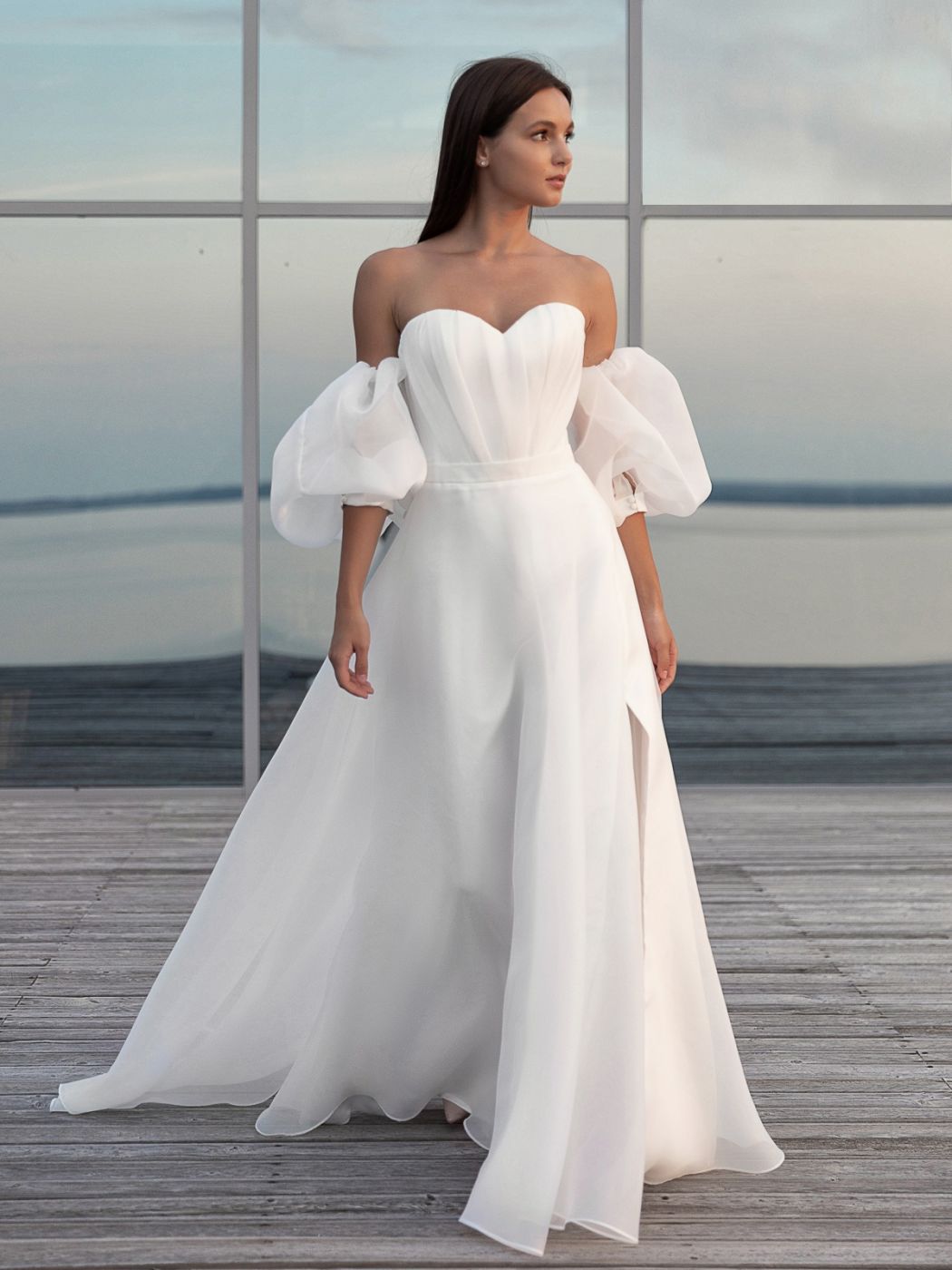 Лаконичное свадебное платье Арт. 586