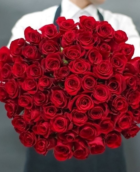 Розы красные 49 шт 80 см