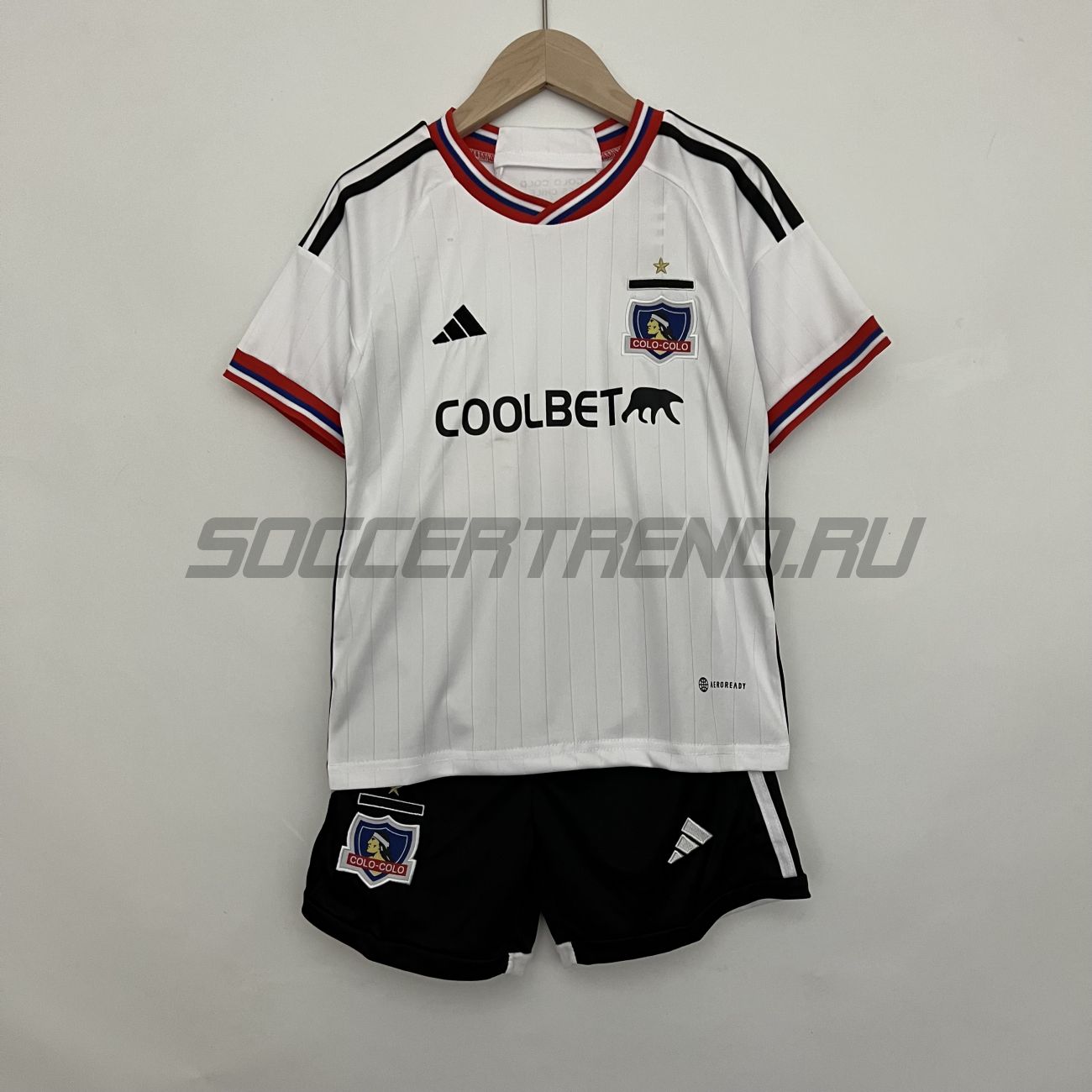 Детский комплект Colo-Colo(домашняя форма) 23/24