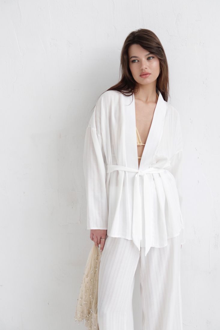 9514 Костюм из кимоно и брюк-палаццо белый