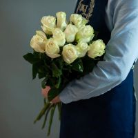 Белые розы Эквадор Premium 60см