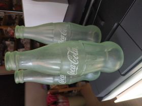 Исчезновение бутылки Coca-Cola (латекс) - Vanishing Coke Bottle