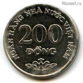 Вьетнам 200 донгов 2003