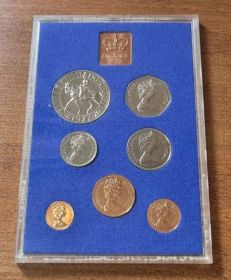 Великобритания Набор 8 монет "25-летие правления королевы Елизаветы II" 1977 год Proof