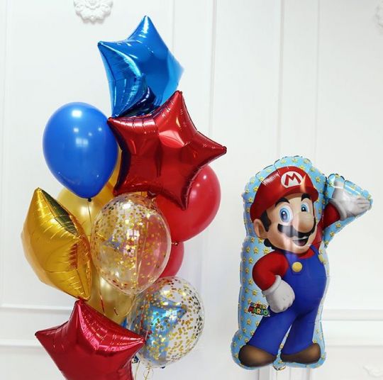Доктор Марио и фонтан с конфетти
